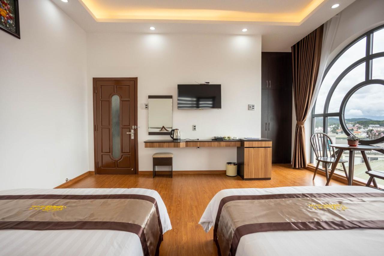 Khach San Y Lan 2 Da Lat Hotel Esterno foto