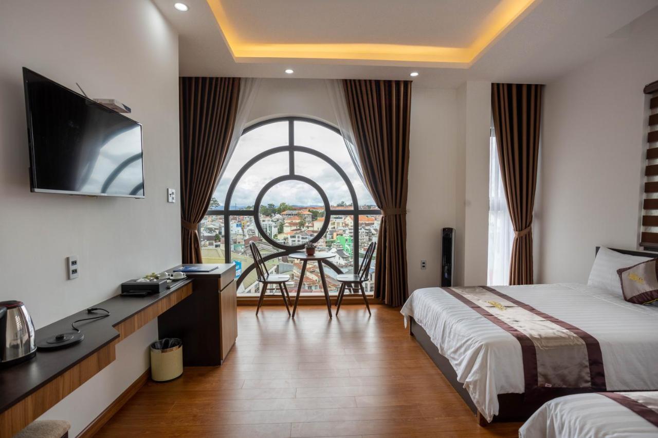 Khach San Y Lan 2 Da Lat Hotel Esterno foto